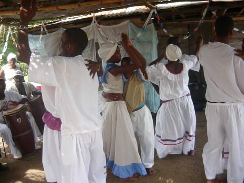 Grupo Portador  Haitianos de la Palmita. Mella. Santiago de Cuba.jpg